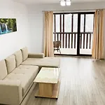 Forest View Oasis Apartamento Braşov