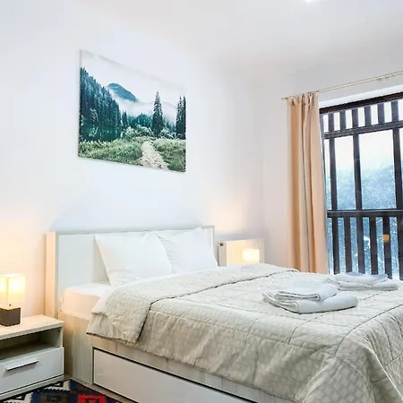 Forest View Oasis *